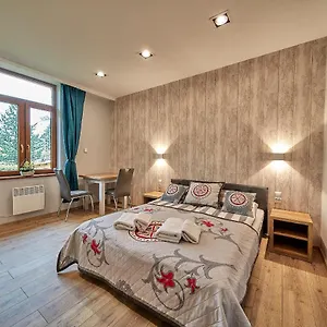  Apartman Parzenica